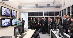 During a visit to Jakarta Centre for Law Enforcement Cooperation in Semarang, Indonesia, officers from District Investigation Team share their experience of crime investigation procedures and
techniques with Police officers from Indonesia, Australia, Canada and the United Kingdom.