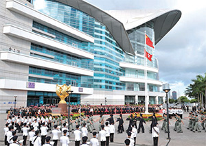 Police officers discharge their duties effectively during the visit of President Hu Jintao and at various celebratory activities for the 15th Anniversary of the Establishment of the HKSAR to ensure that they are held smoothly.
