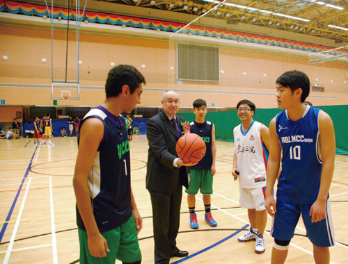 Western District holds a ThreeonThree Basketball Competition aiming at keeping youngsters away from dangerous drugs.