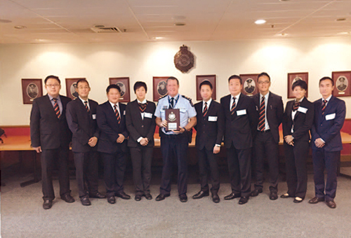 A Police delegation visits the Queensland Police Service, Australia. Members are invited to exchange views with the G20 Task Force on operational planning and arrangements to deal with public events.