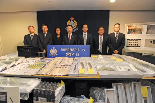 Police arrested over 4,300 people and seized
dangerous drugs and illicit goods worth about $102
million during a tripartite anti-crime joint operation
mounted by the Hong Kong, Guangdong and Macao
Police authorities between June and September.