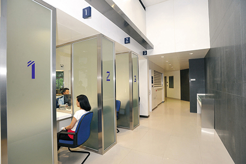 The partitioned report room provides extra privacy for users.