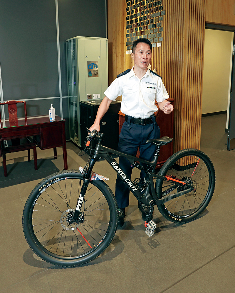 劉鎮良強調警察踏單車巡邏的技巧與體育比賽和休閒消遣所用的技巧有莫大分別，需要盡快平衡重心。